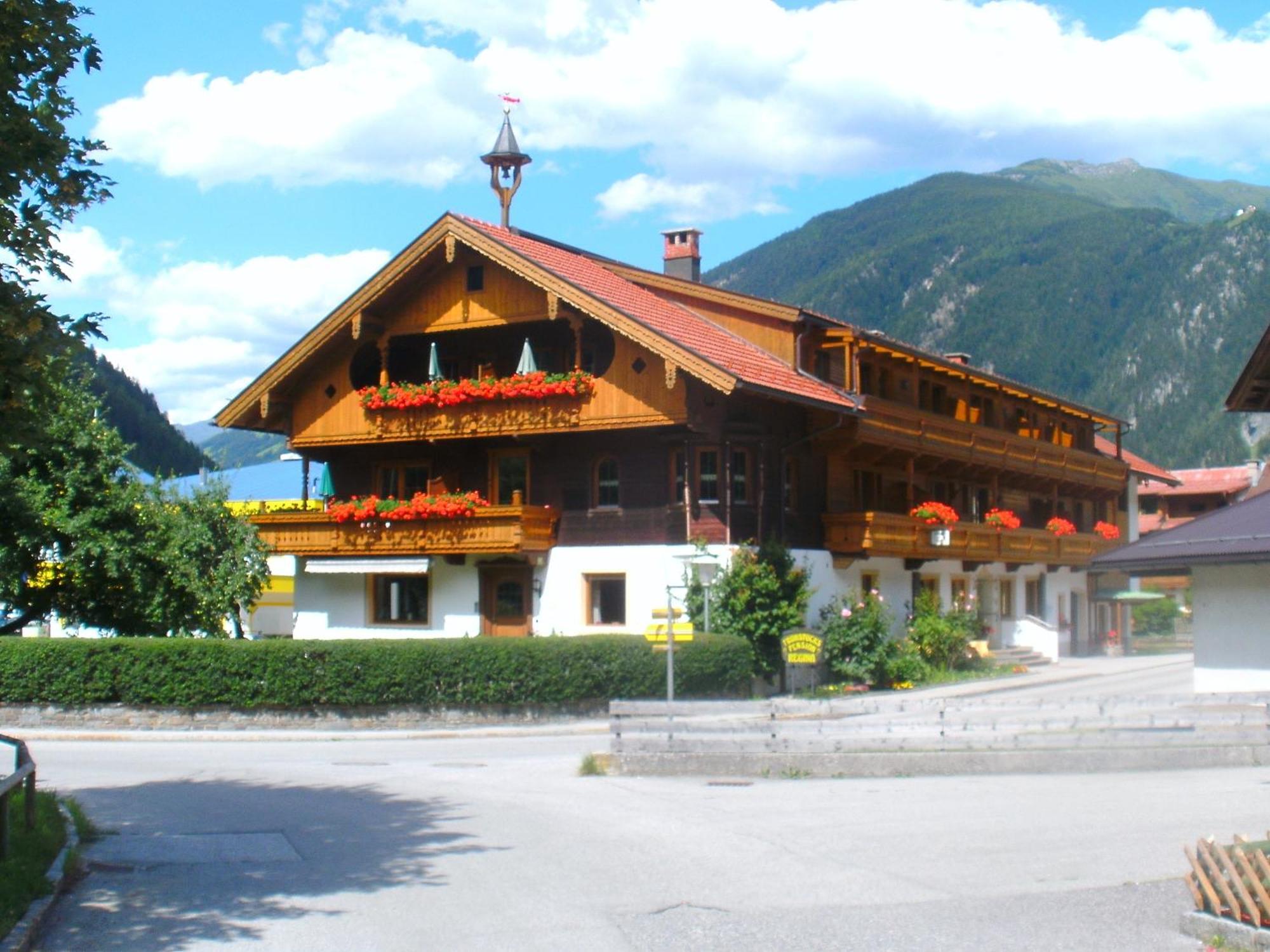 Pension Regina Mayrhofen Luaran gambar